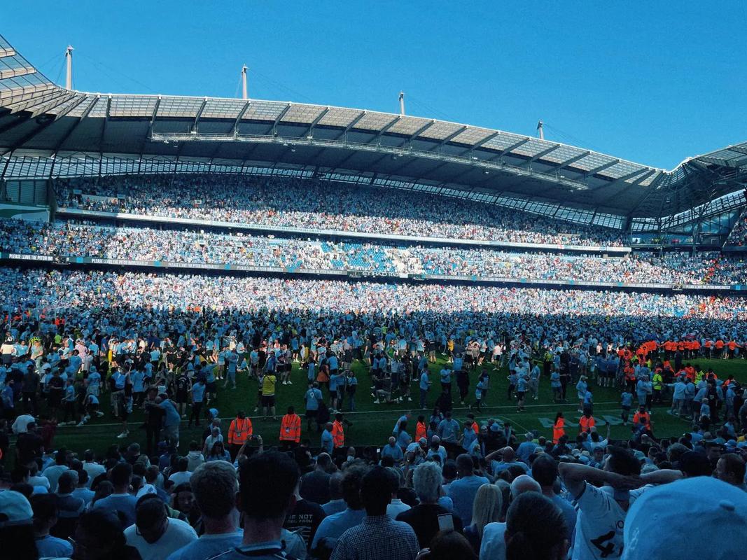 毕尔巴鄂竞技对阵马德里竞技：西甲第15轮巅峰对决，谁能笑到最后？