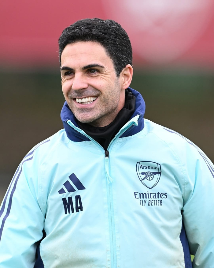 波多尔斯基：现在的拜仁踢得很有统治力；希望阿森纳英超夺冠