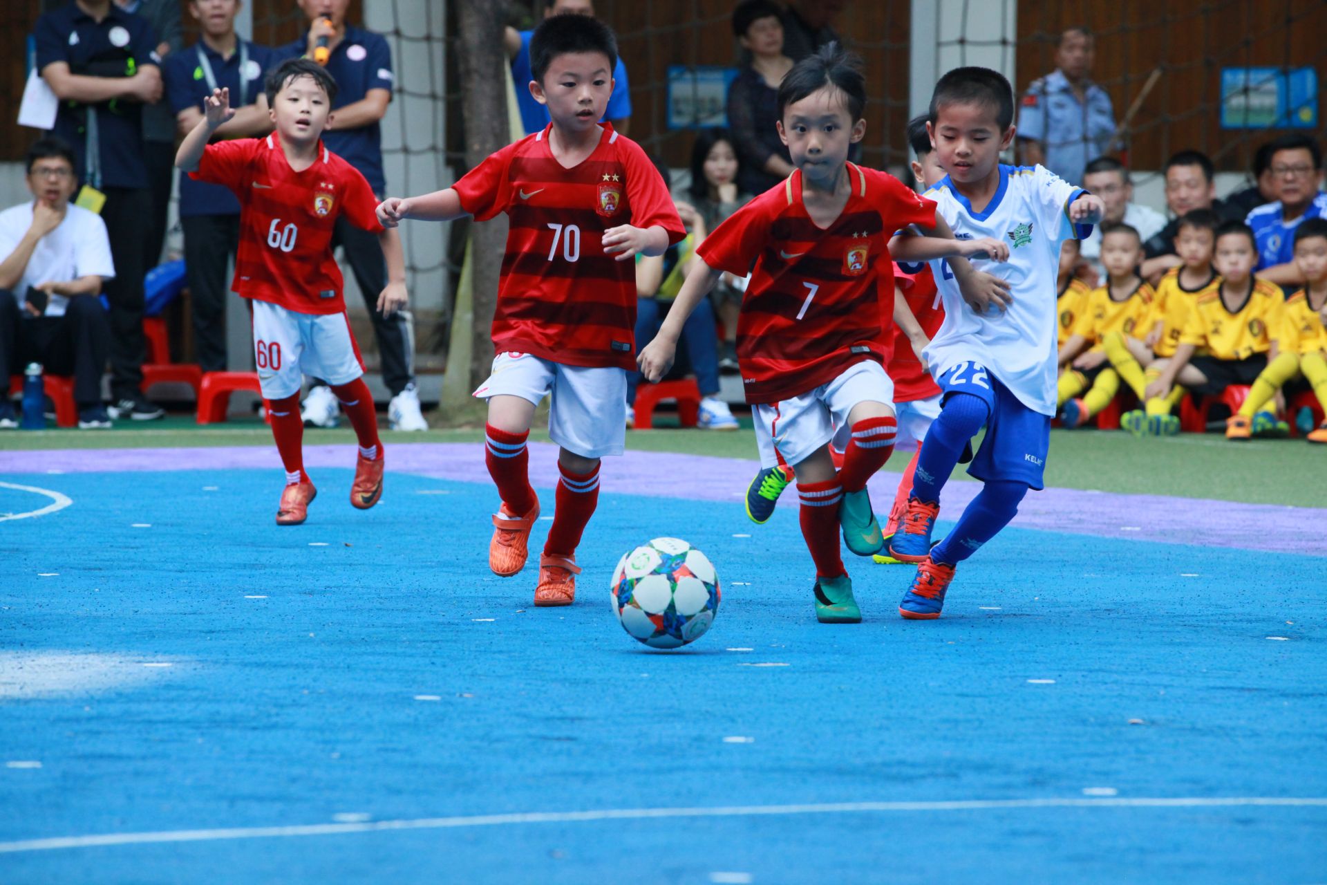 快船新星崭露锋芒 替补砍17分大胜老鹰终结五连败