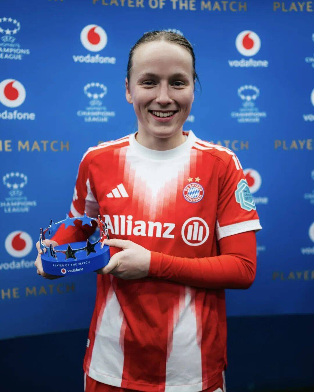 “举重之乡”托举生命重量 一份特殊“伴手礼”递出城市暖心名片