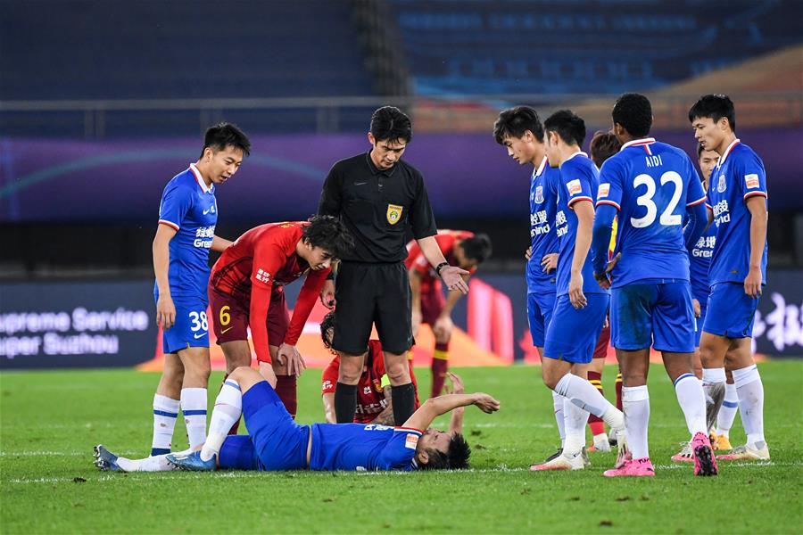 国安与河南合拍足协杯决赛宣传片：在传统足球赛中加入福瑞（国安与河南联合发布足协杯决赛宣传片：为传统足球赛注入福瑞）