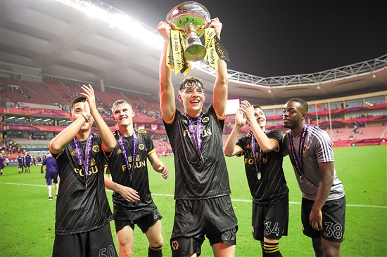 巴斯克足协公布与巴勒斯坦友谊赛大名单：古里迪、阿里茨在列（巴斯克足协公布对阵巴勒斯坦热身赛大名单：古里迪、阿里茨入选）