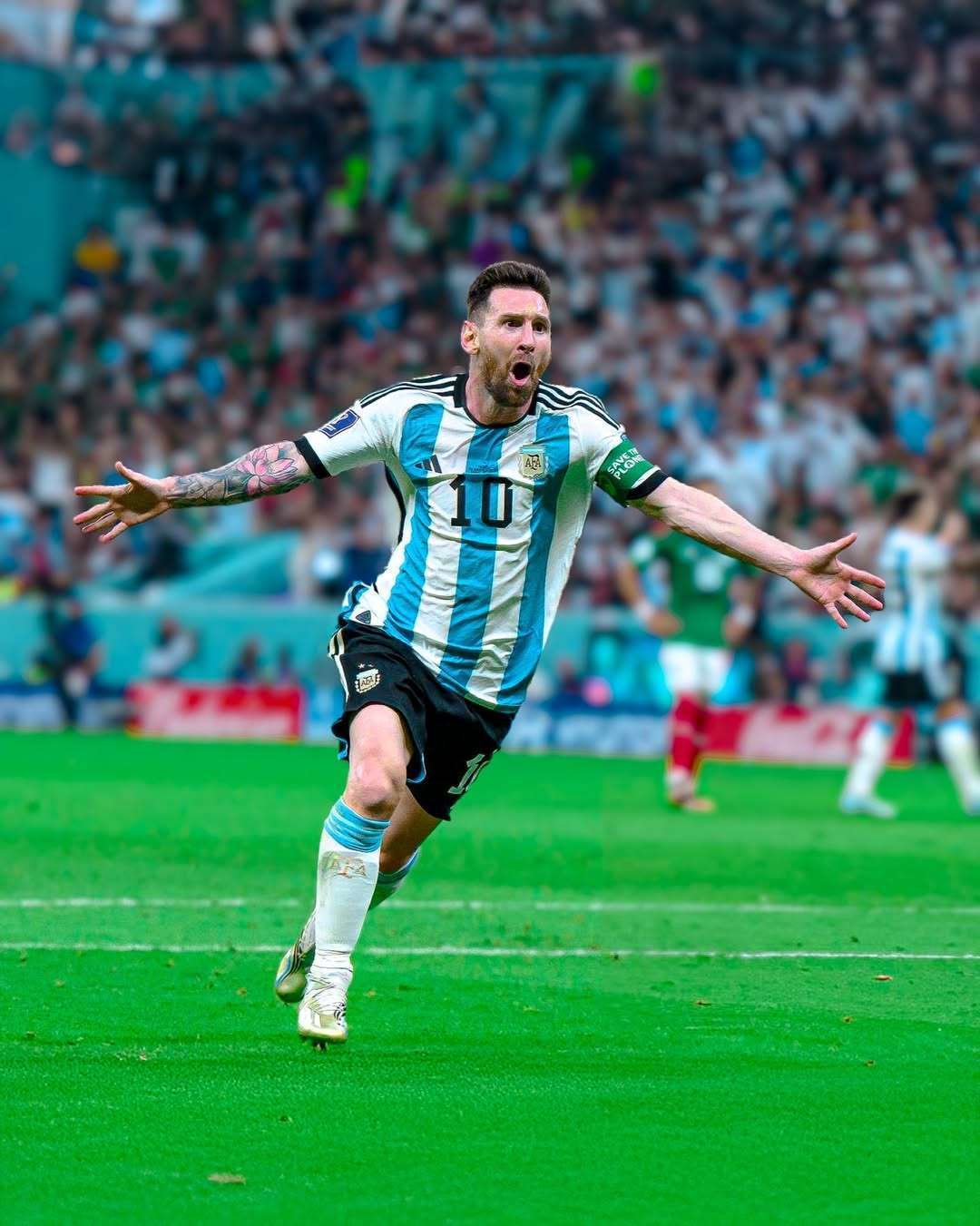 斑马队长，洛卡特利达成尤文生涯200场里程碑