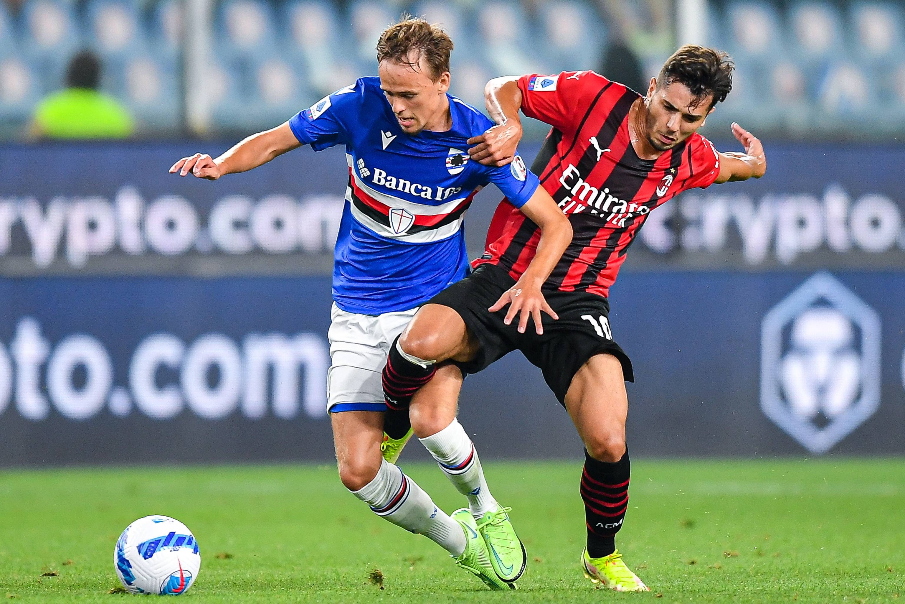 记者：阿莫林对迭戈-莱昂印象深刻，他可能会成为多古的替补