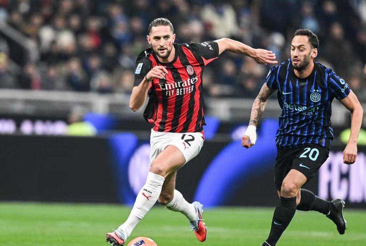 东契奇19分＆詹姆斯10分，湖人半场落后7分