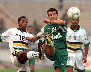 瓜帅：梅西总是做最简单的事情；想赢英超必须保持稳定（瓜帅：梅西总能化繁为简；英超夺冠关键在于持续稳定）